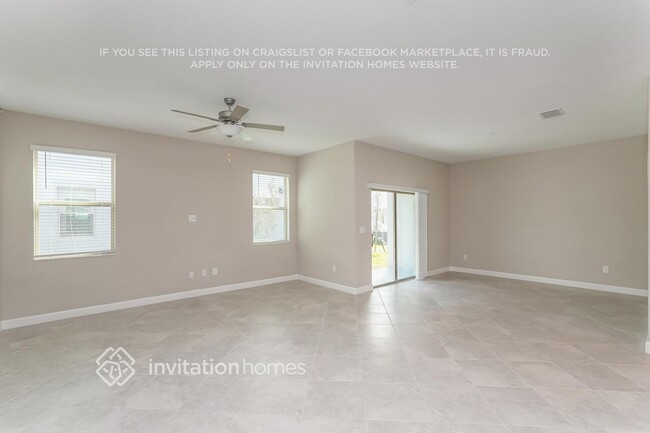 Foto del edificio - 2880 YellowHammer Wy