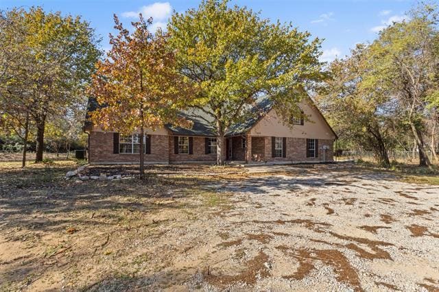 Foto del edificio - 1522 Oakwood Dr