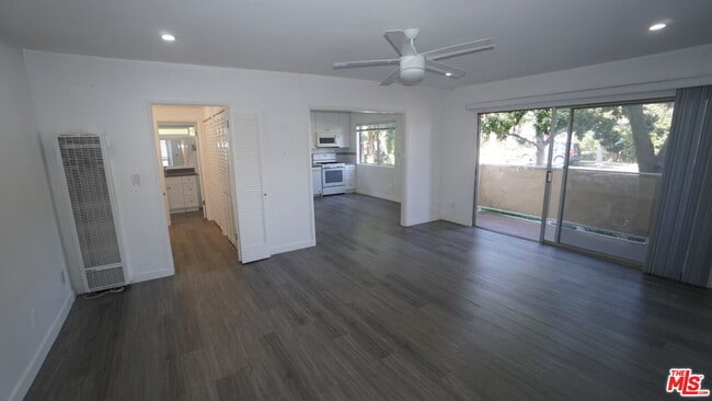 Foto del edificio - 844 6th St