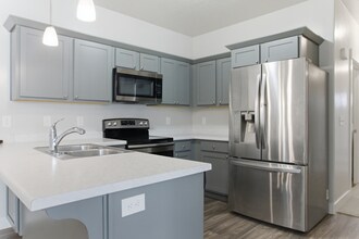 Building Photo - 1836 W Terra Vista Ln