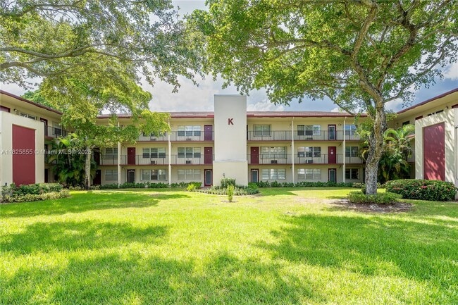 Building Photo - 100 SW 132nd Way