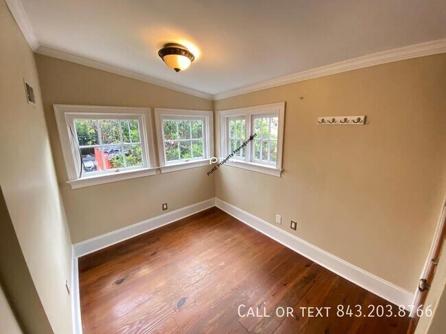 Building Photo - Great one bedroom condo in a perfect locat...