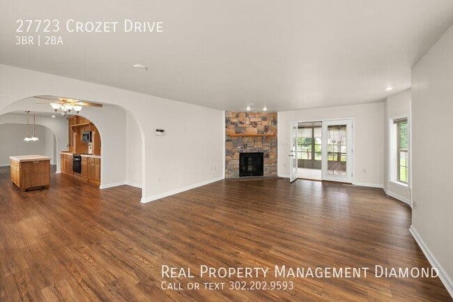 Building Photo - 27723 Crozet Dr