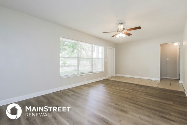 Foto del edificio - 510 Hedge Row Rd