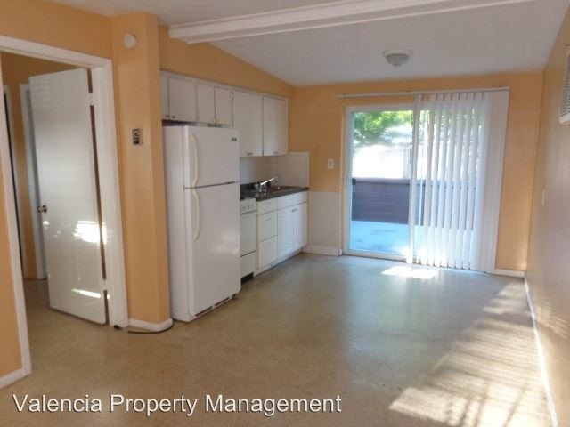 Building Photo - 1 br, 1 bath Apartment - 11114 Taft Dr