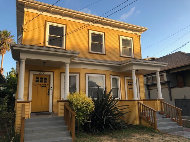Building Photo - 877 53rd Street