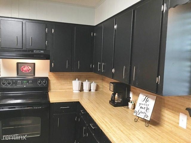 Foto del edificio - 2 br, 1 bath House - 14596 Tucker Street