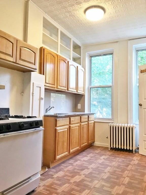 Primary Photo - 1585 Dekalb Ave