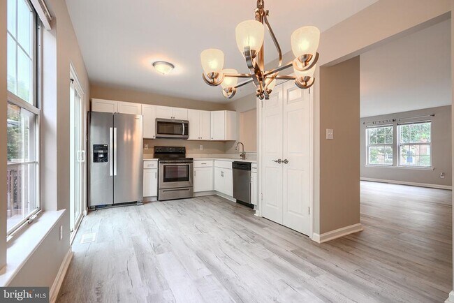 Foto del edificio - 3365 Cheverly Ct