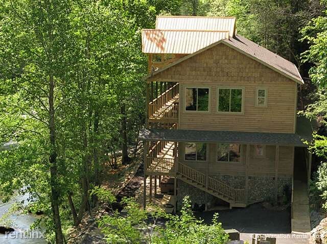 Primary Photo - 5054 Riversong Way