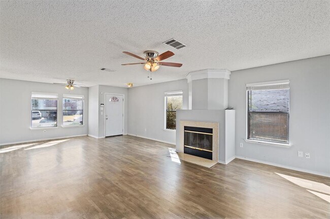 Building Photo - 3724 Blue Cat Way