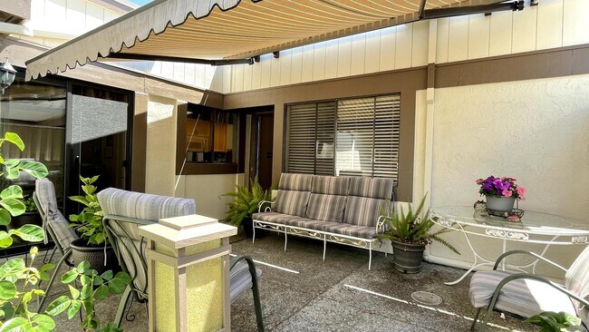 Foto del edificio - 6338 Whaley Dr