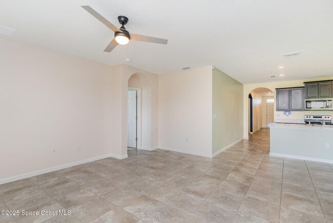Foto del edificio - 318 Hammock Rd SE
