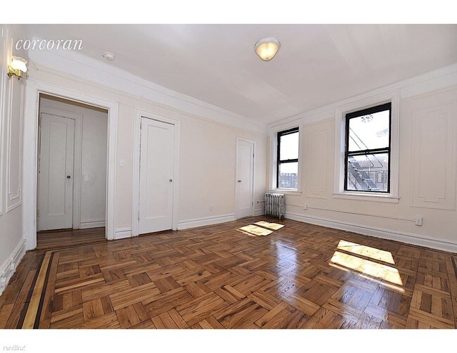 Foto del edificio - 2680 30th St