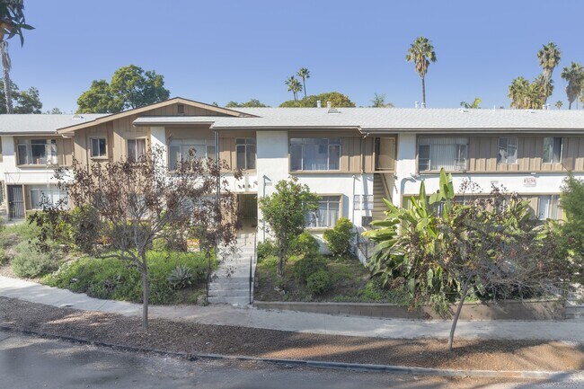 Foto del edificio - 3867 Potomac Ave.
