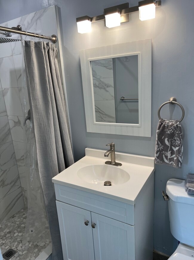 Foto del edificio - 2300 NE 11th Ave