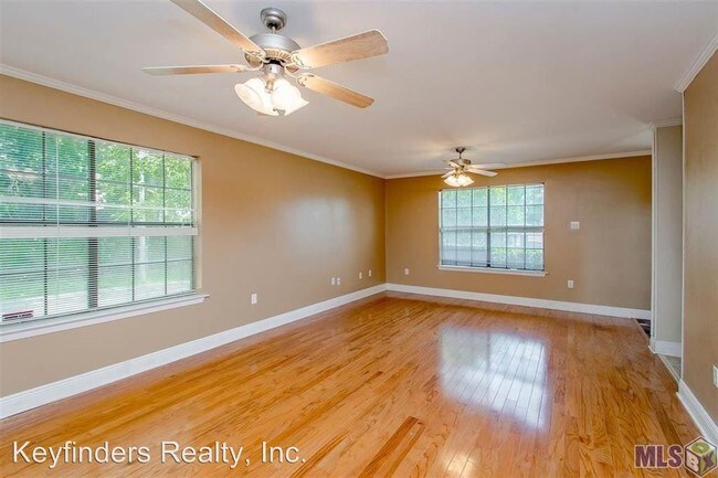 Building Photo - 3 br, 2.5 bath House - 10053 Jefferson Hwy