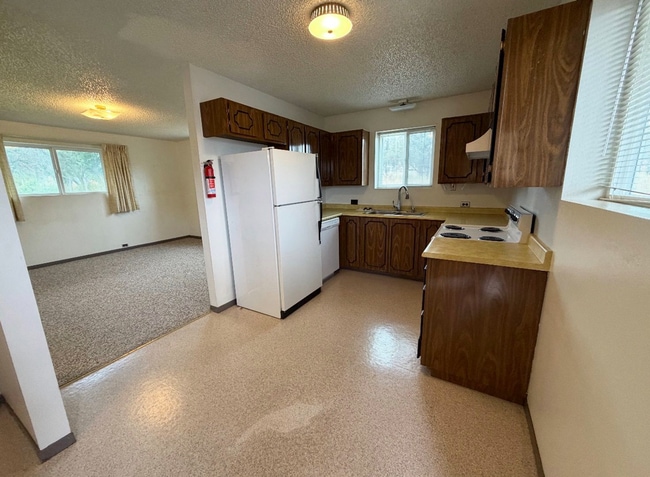 Building Photo - Charming unit in Kalispell Duplex