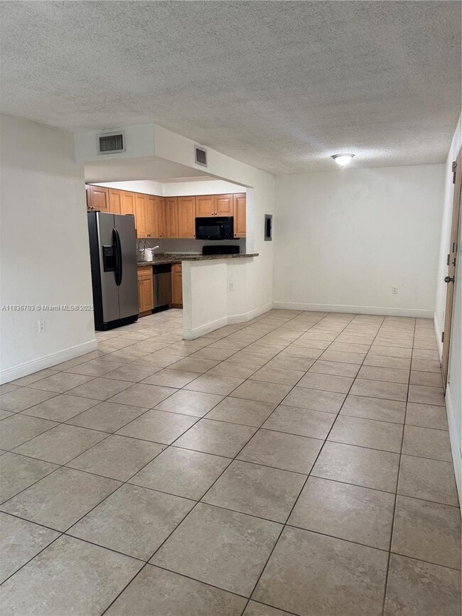 Building Photo - 5122 NW 79th Ave
