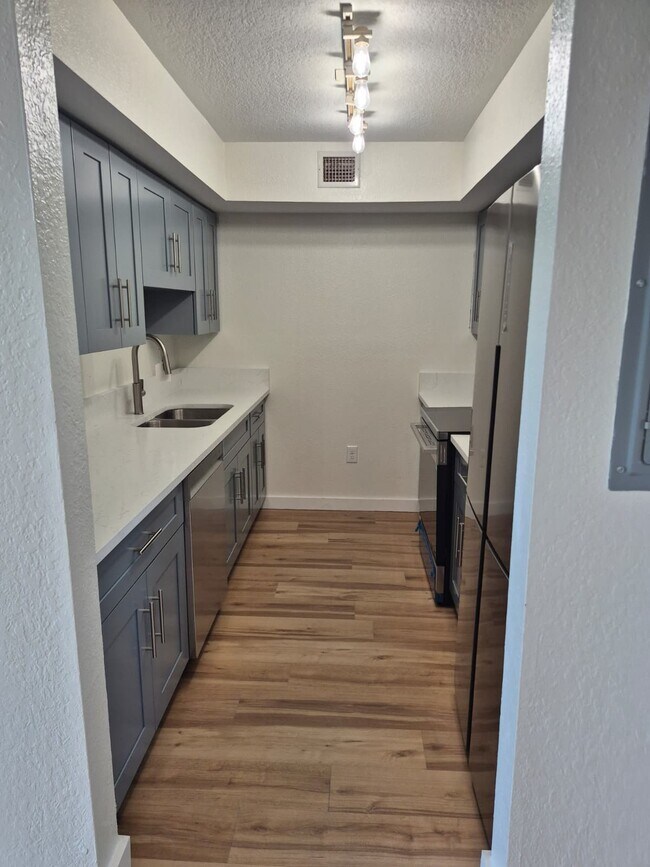 Foto del edificio - 219 NW 12th Ave