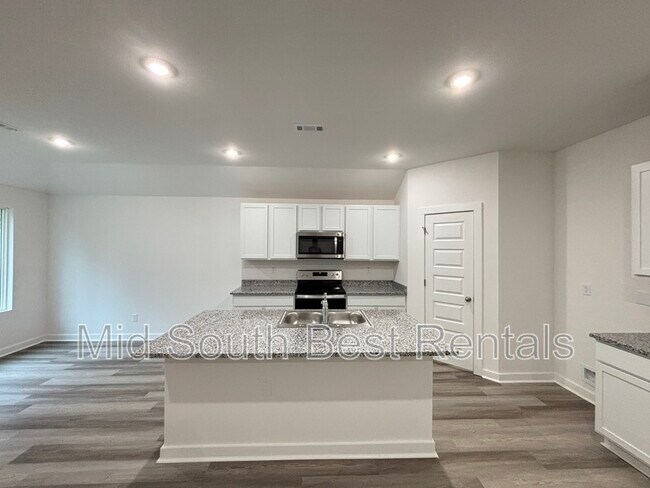 Building Photo - 8407 Oxford Valley Dr