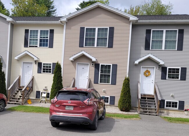 Foto del edificio - 1008 Fieldstone Ln
