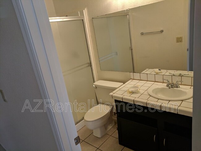 Foto del edificio - 1706 N El Camino