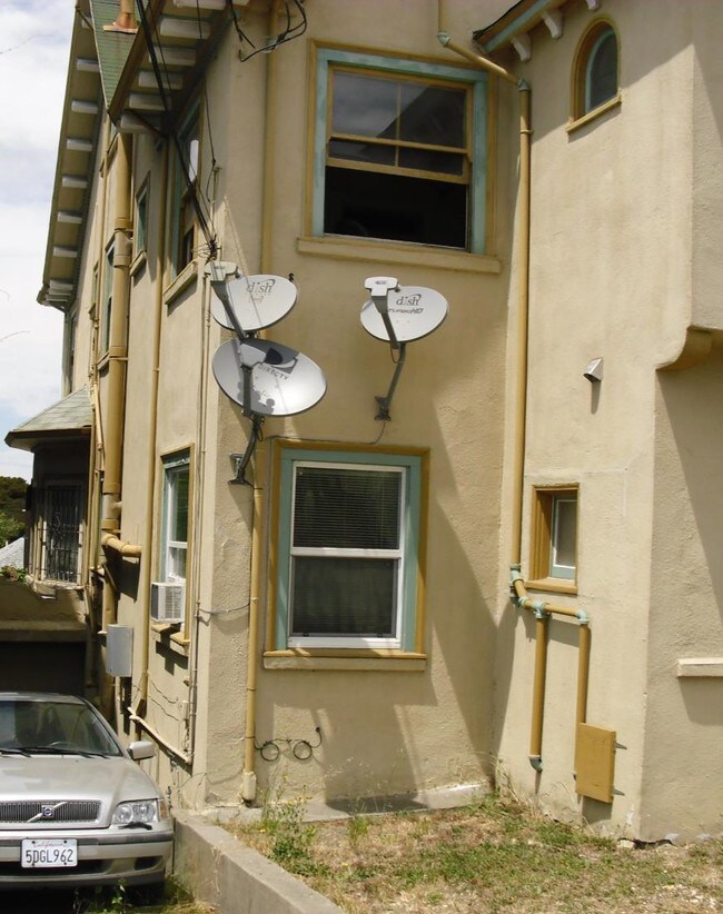 Foto del edificio - 445-449 Oakland Ave