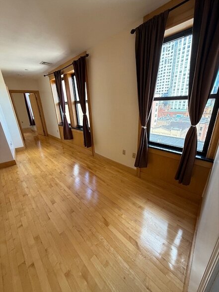 Foto del edificio - 42 Beach St