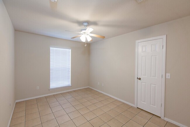 Foto del edificio - Duplex for Lease in Howe