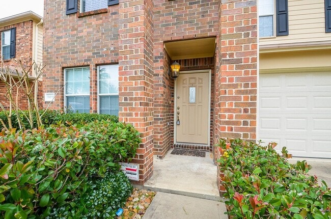 Building Photo - 19210 Mission Cove Ln