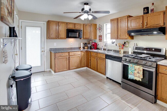 Foto del edificio - 13575 Princedale Dr