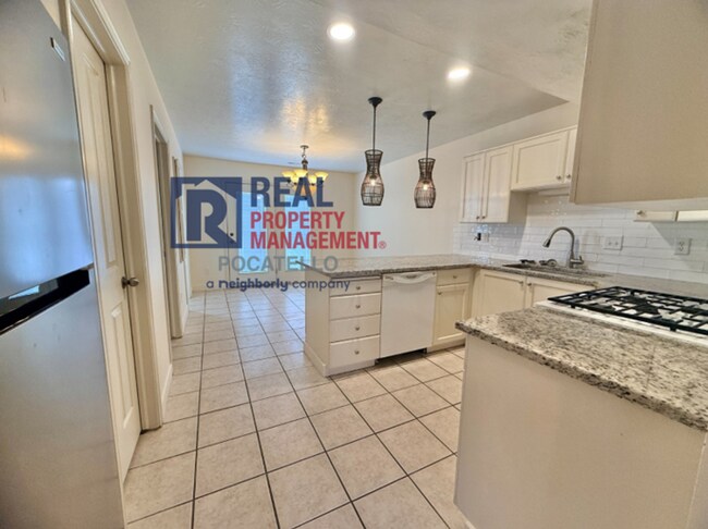 Foto del edificio - 3 Bed 1.5 Basth townhouse - 1 car garage