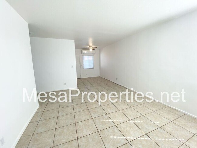 Building Photo - 26650 Josma Dr