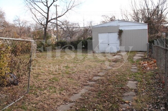 Foto del edificio - 2507 Quincy St