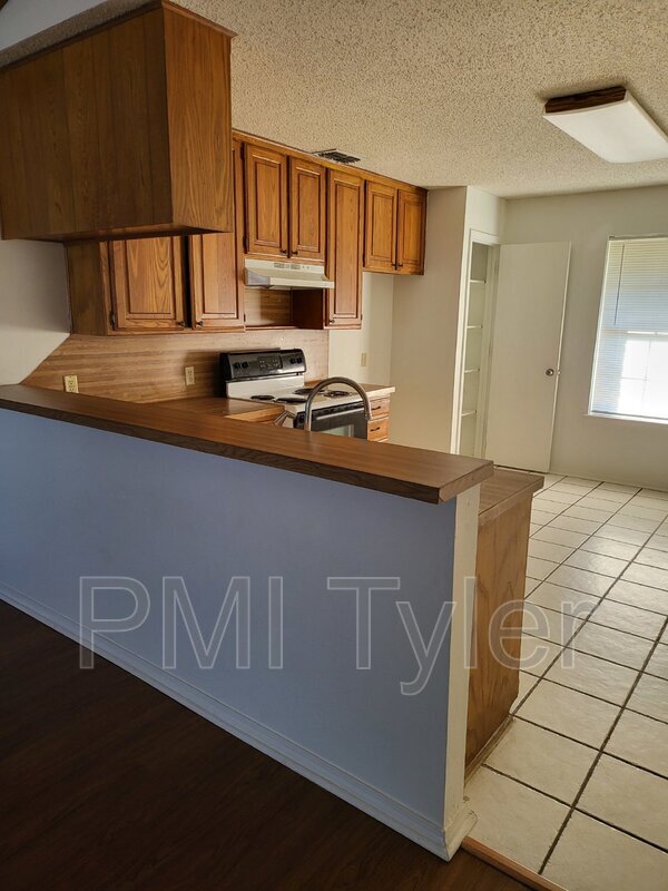 Foto del edificio - 10855 Chickasha Dr