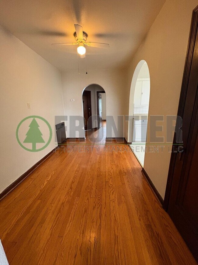 Foto del edificio - 3914 Chippewa St