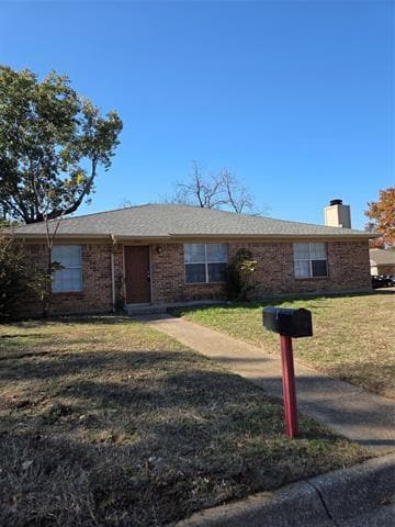 Building Photo - 6000 Maple Springs Dr