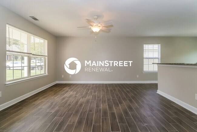 Foto del edificio - 3 Bedroom Pet-Friendly Home in CONCORD, NC...