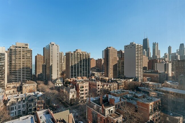 Building Photo - 70 W Burton Pl