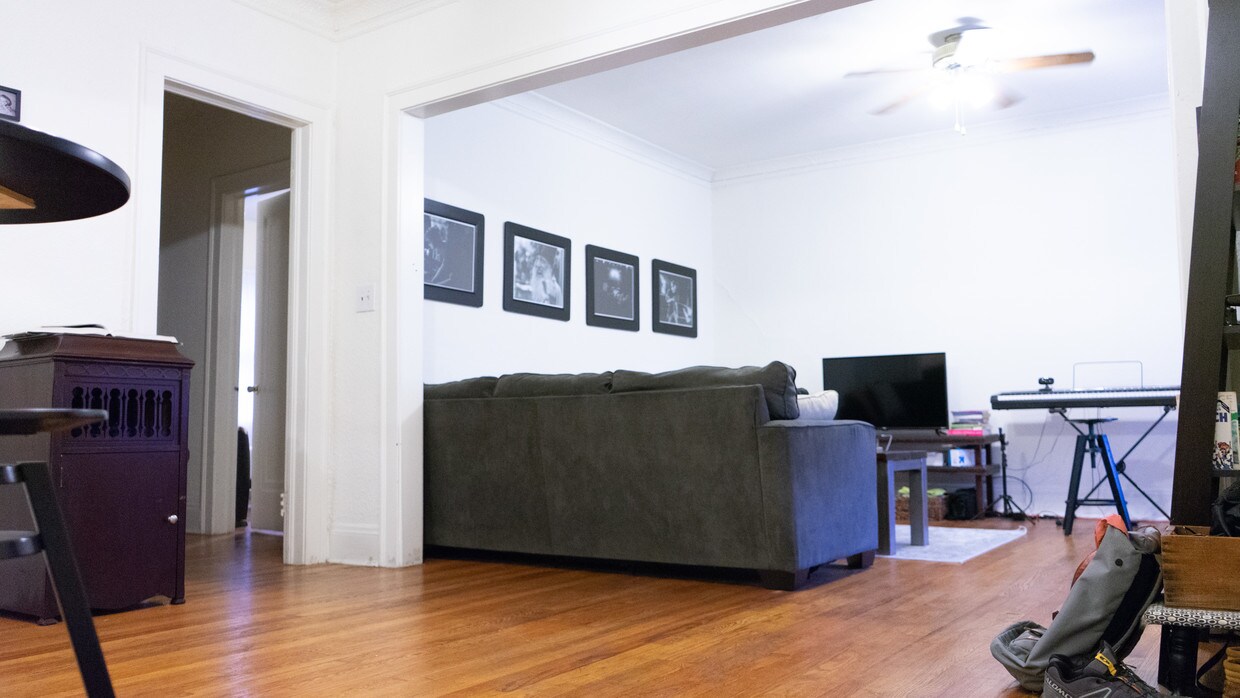 Foto principal - 2820 Mayfield Rd