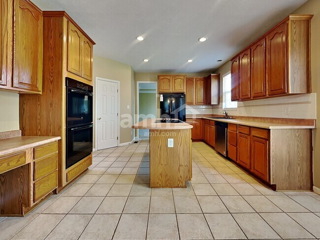 Building Photo - 3629 Berrywood Drive