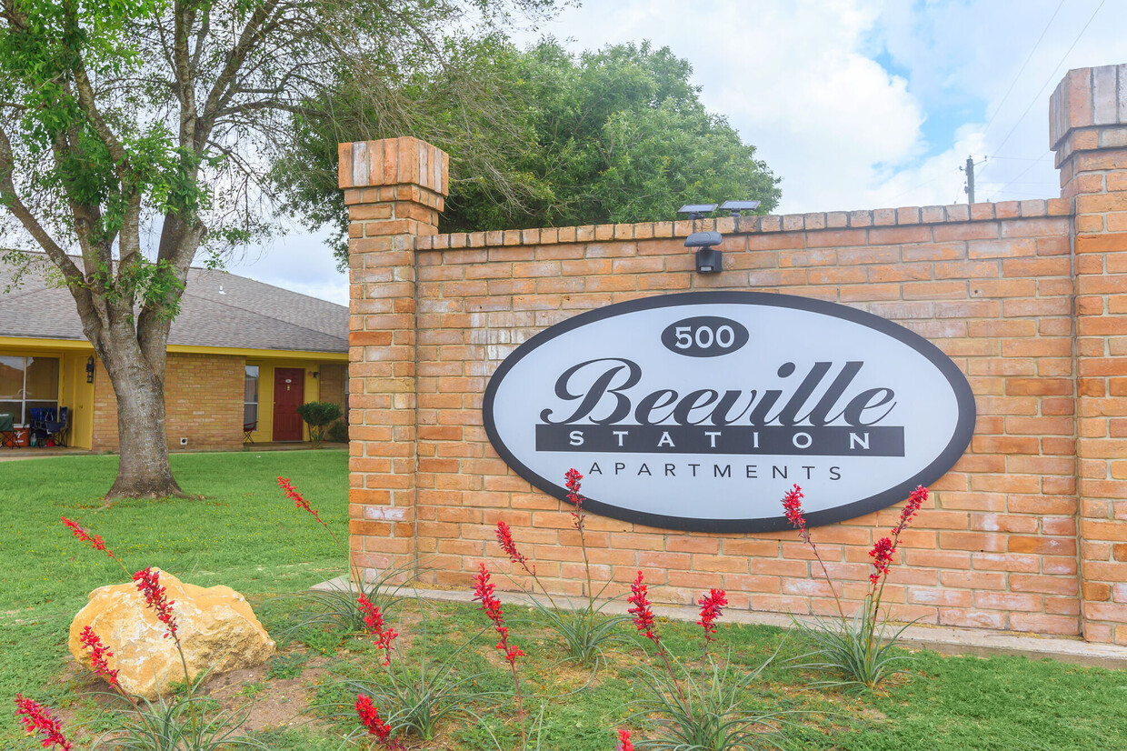 Foto principal - Beeville Station Apartments