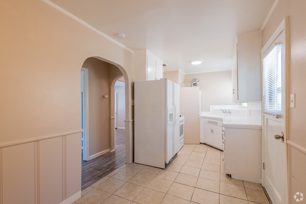 Foto principal - 3620 Bickerstaff Rd