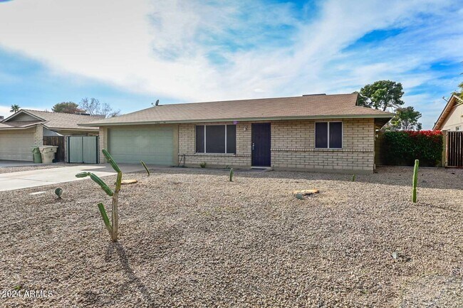 Building Photo - 17262 N 55th Ave