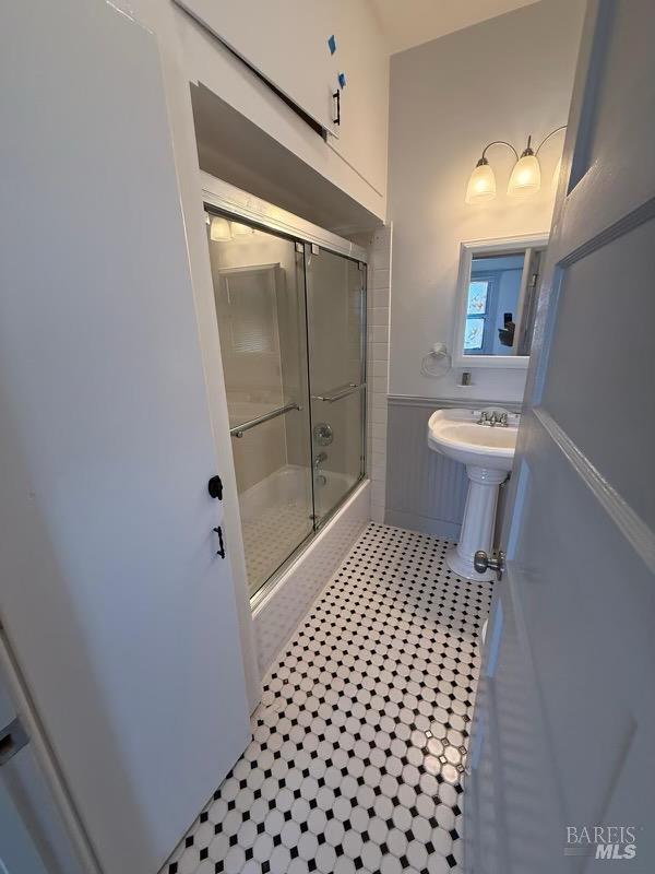 Foto principal - 839 Capitol St