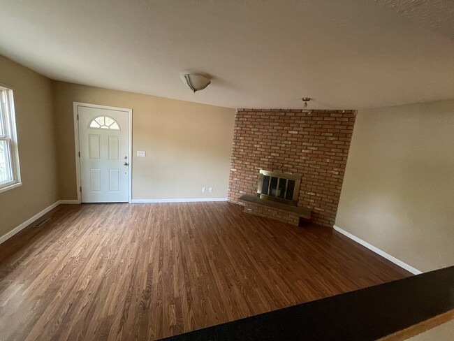 Foto del edificio - 618 W Laurel St