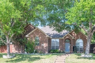 Building Photo - 6703 Gatewick Dr