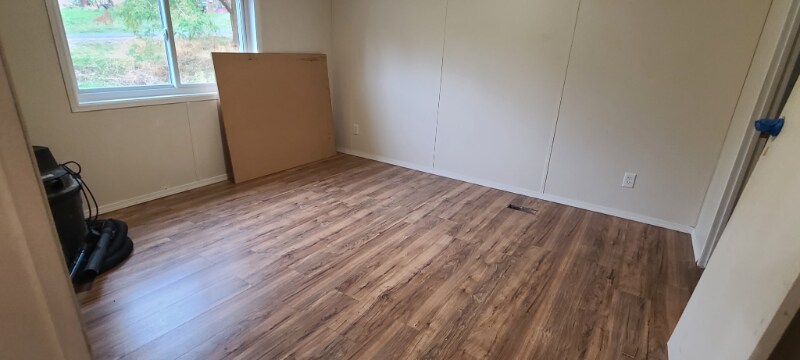 Foto principal - 108 E Bruce St