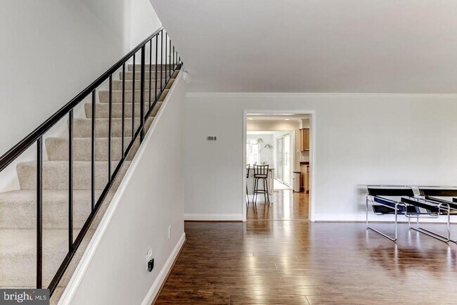 Foto del edificio - 4311 Pergate Ln